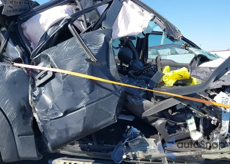 2012 Ford F-150 Svt Raptor z USA, uszkodzony, nr VIN 1FTFW1R60CFC80848